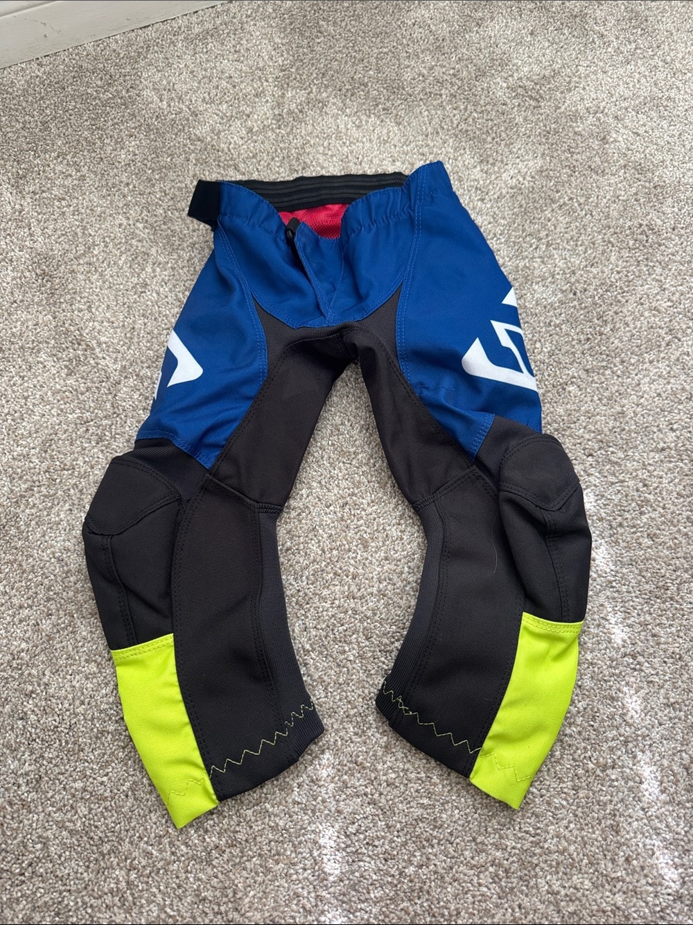 Answer Racing youth dirt-bike pants. Size 18